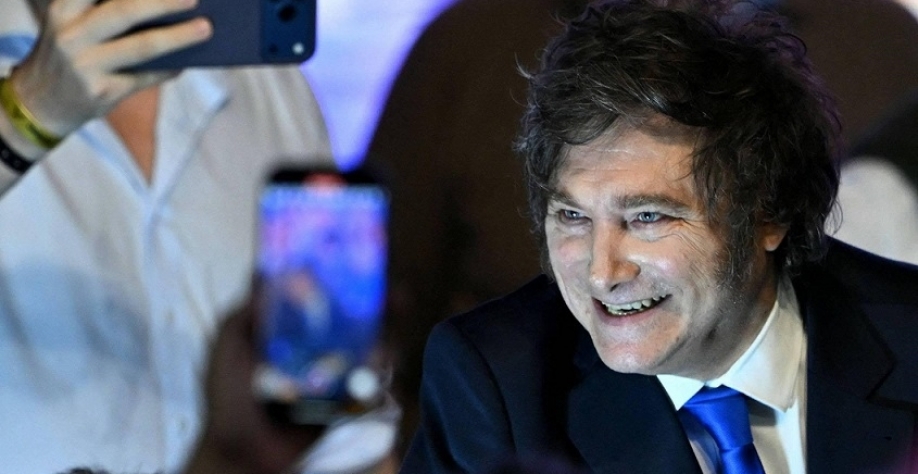 Milei renova mandato para virar economia e política da Argentina do avesso