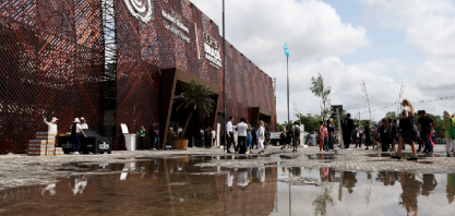 Semana termina com impasse e Brasil propõe reflexão aos países na COP30