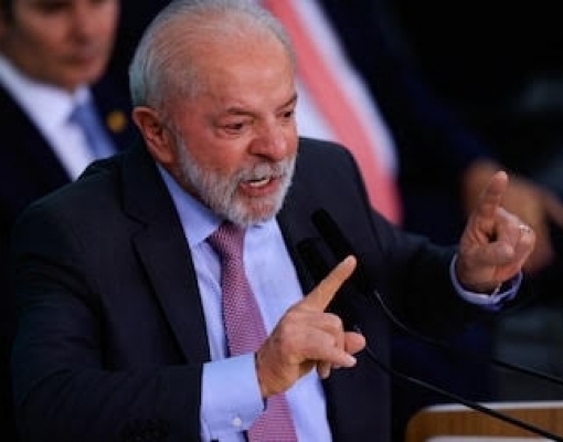 Lula ganhou nos erros dos adversários, mas adotou tática arriscada agora