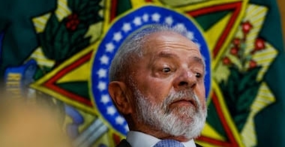 Prisão de condenados por plano de golpe reforça crise política