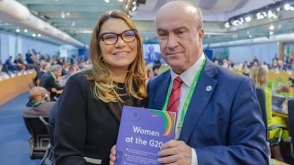 Entidade que ofereceu cargo a Janja fecha contrato de R$ 28 mi com governo