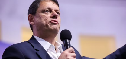 ‘Não tenho dúvida, nós vamos tirar o Brasil do PT’, diz Tarcísio