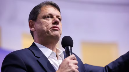 ‘Não tenho dúvida, nós vamos tirar o Brasil do PT’, diz Tarcísio