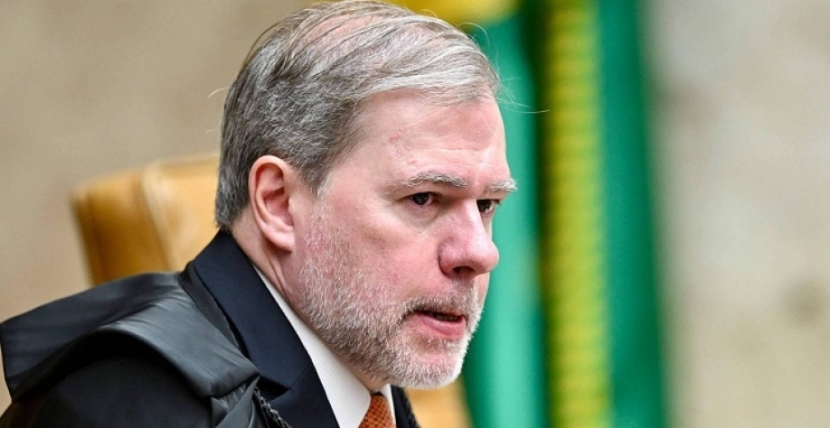 Toffoli se queixa de Fachin por defender código de conduta do STF