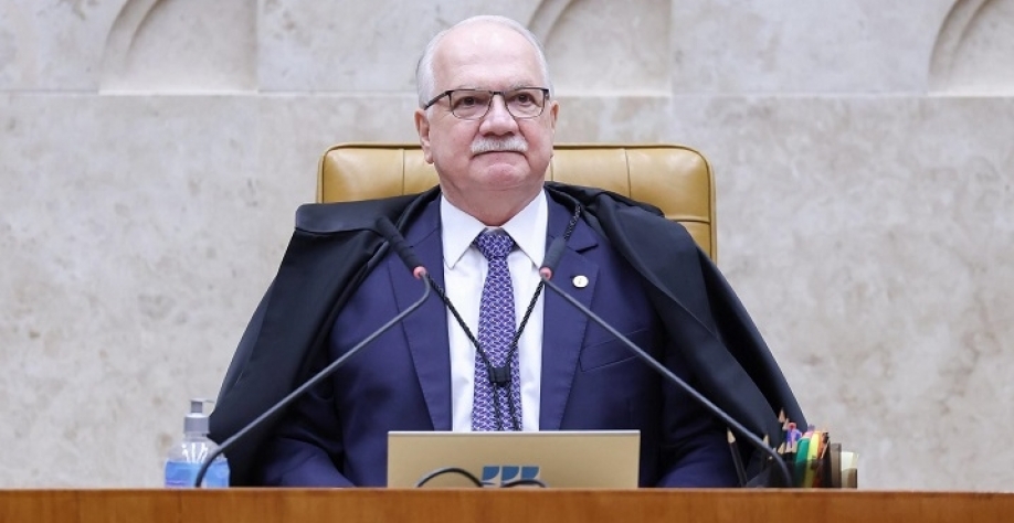 Ala do STF atua contra código de ética de Fachin