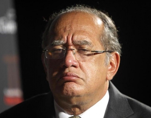 Ministro altera lei e veta Senado de pedir impeachment de ministros do STF