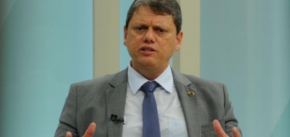 Por que todo ano temos de discutir o Plano Safra, questiona Tarcísio