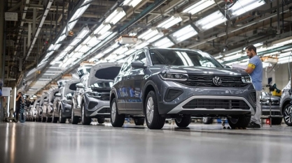 Com crédito caro, 2025 tem crescimento tímido na venda de veículos