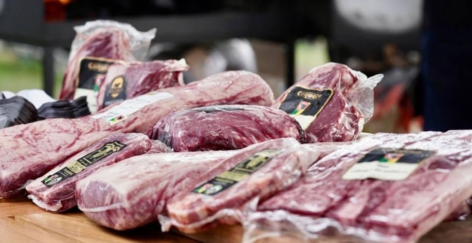 Exportação de carne Angus certificada cresceu 260% e bateu recordes em 2025