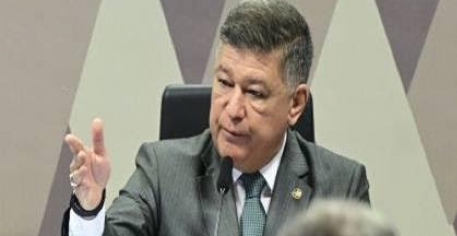 Viana diz que Vorcaro foi convocado para CPMI do INSS no dia 5 de fevereiro