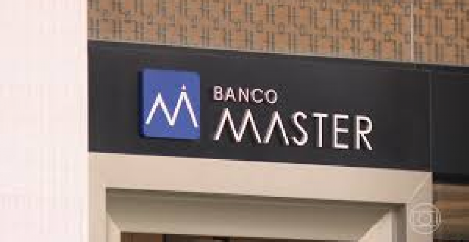 Rolo do Master precisou de muito criminoso que ainda está no armário