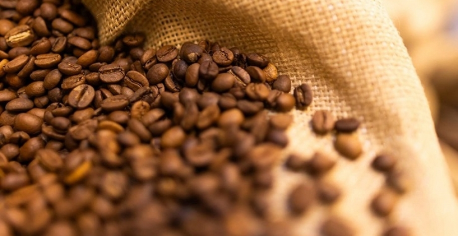 Preços do café caem com exportação menor e expectativa de safra recorde 