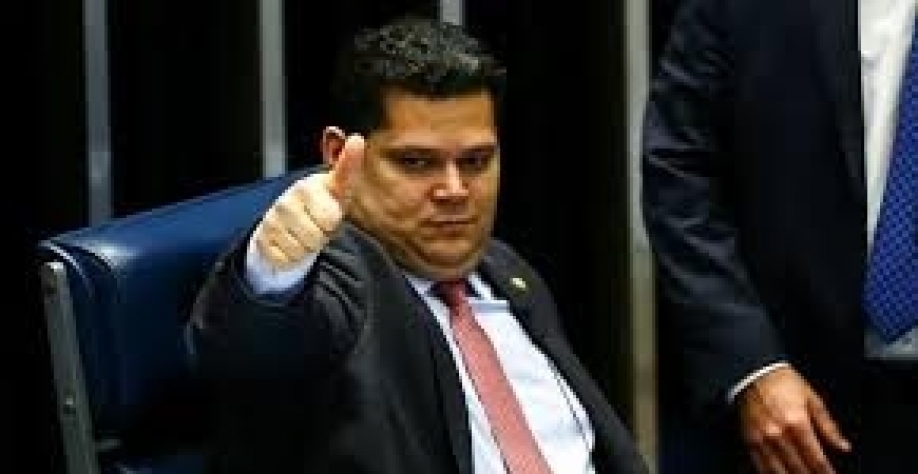 Senado dribla Alcolumbre e apura caso Master mesmo sem CPI própria