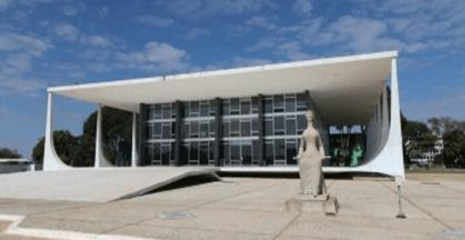 Leia diálogos dos ministros em reunião que afastou Toffoli, segundo site