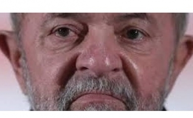 O samba do adeus: Por que Lula virou um ex-presidente em atividade