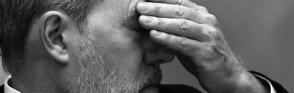 O sistema está se devorando – Por Paula Sousa