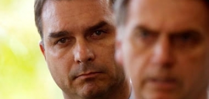 Eles subestimaram Flávio Bolsonaro e, agora, o pânico tomou conta