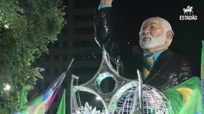 Acadêmicos sambou e caiu com Lula, com 5 estragos políticos para resolver