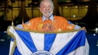 Samba-exaltação a Lula é nítida propaganda indevida – Por Dora Kramer