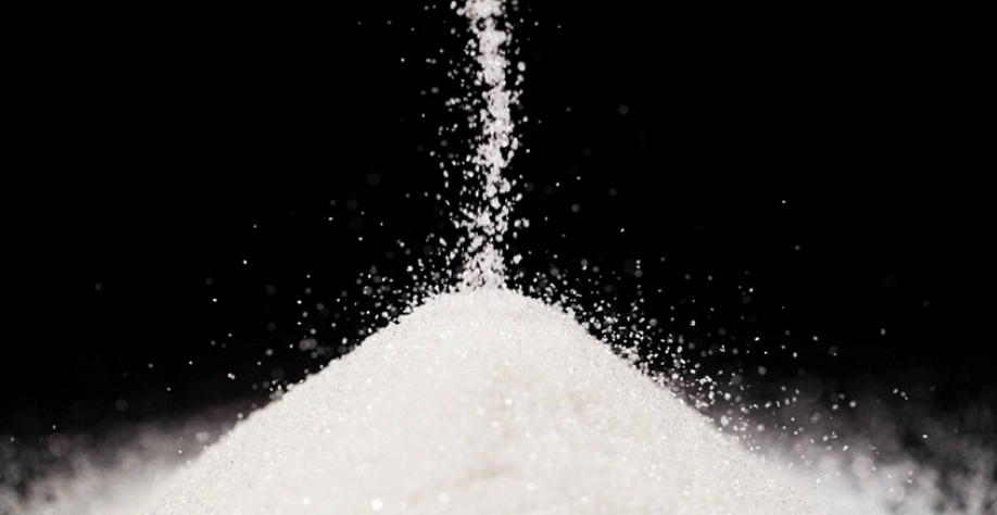 Preço do açúcar atinge o menor valor desde 2020 no mercado brasileiro