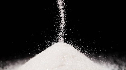 Preço do açúcar atinge o menor valor desde 2020 no mercado brasileiro