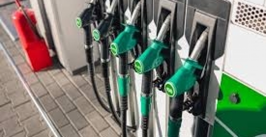 Após ataques ao Irã, defasagem do preço do diesel no Brasil sobe a 42%