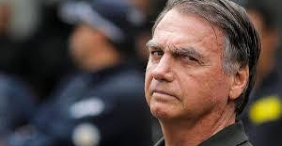 O que está por trás da piora de Bolsonaro? – Por Paula Sousa