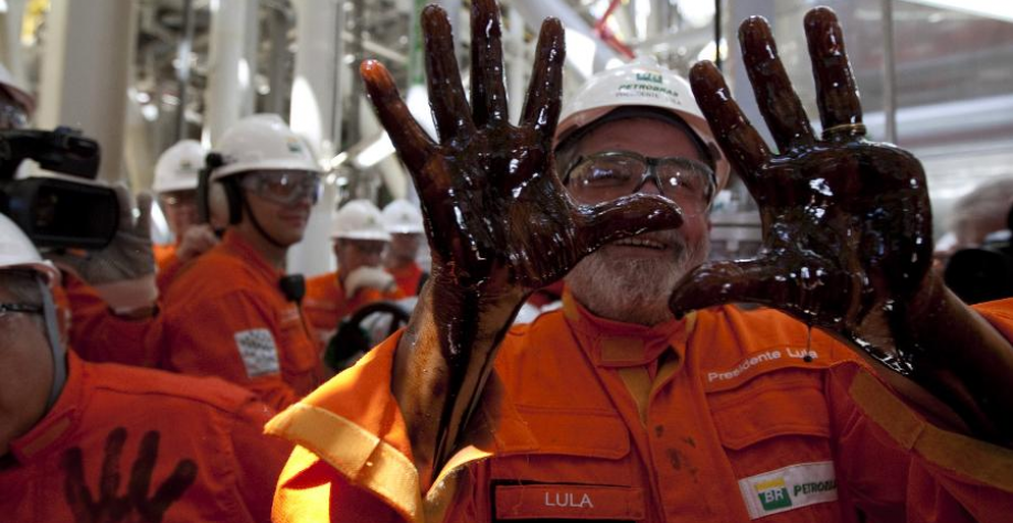 Lula e o caos dos combustíveis – Por Paula Sousa