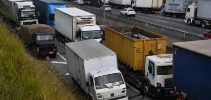 A ameaça de greve dos caminheiros que atormenta Lula em ano eleitoral