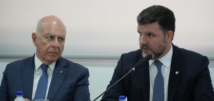 Ruralistas devem abraçar Flávio Bolsonaro na disputa para o Planalto