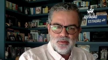 O que as mensagens para Moraes revelam sobre o ‘direito xandônico’?