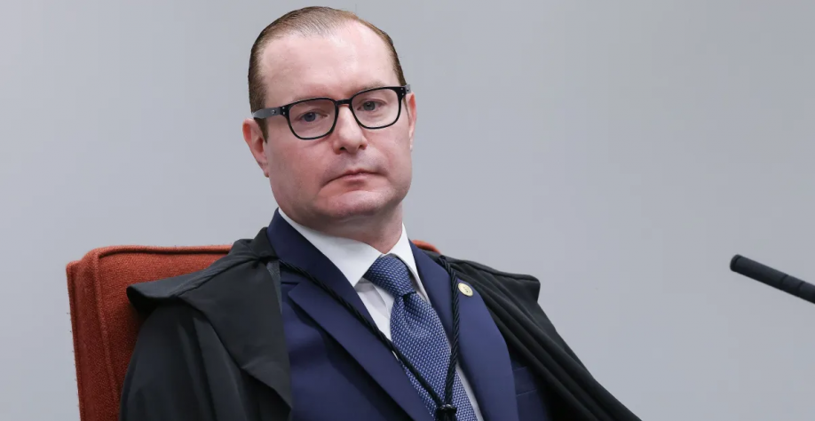 Ala do Congresso comemora suspeição de Toffoli, mas vê incógnita em Zanin