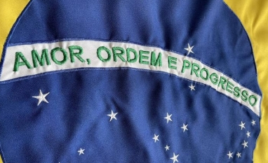 Um chamado por nosso futuro - Por Paula Sousa