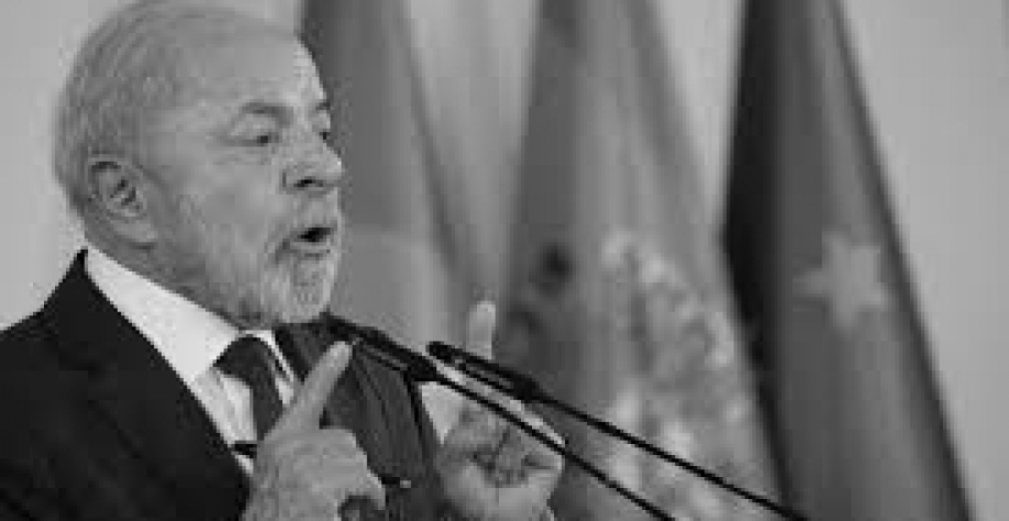 Dívidas das famílias espelham gastos de Lula – Editorial Folha