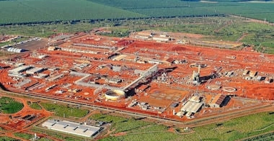 Petrobras retoma, com US$ 1 bi, obra de fábrica de fertilizantes em MS