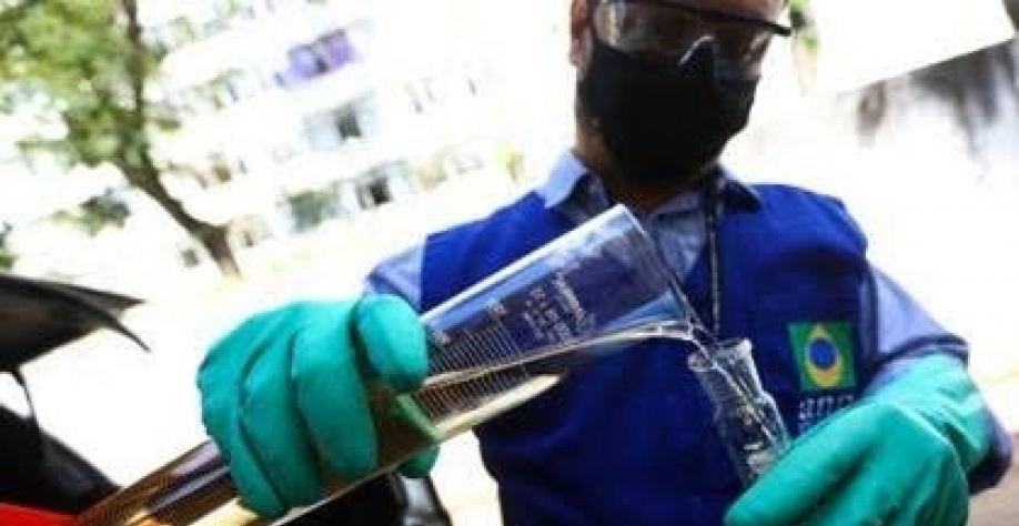 Indústria de etanol afirma estar pronta para elevar mistura na gasolina