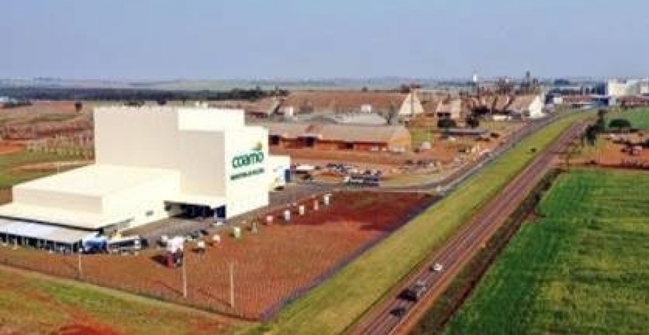 Coamo quer captar R$ 500 milhões para usina de etanol de milho