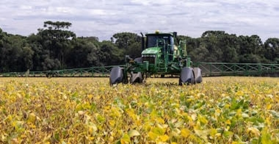 Mercado de máquinas agrícolas caminha para o quinto ano de queda