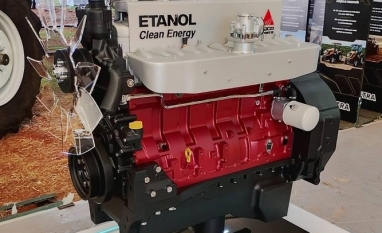 Fabricantes de máquinas agrícolas apresentam motores a etanol na Agrishow
