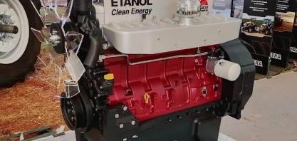 Fabricantes de máquinas agrícolas apresentam motores a etanol na Agrishow