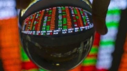  Bolsa bate recorde e encosta nos 200 mil pontos com negociações EUA-Irã