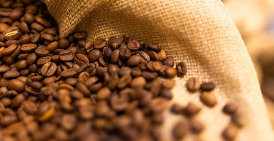 Café: Exportações devem crescer no 2º semestre após queda no início do ano