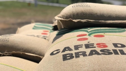 Exportação de café aumentou em abril, mas receita dos embarques diminuiu
