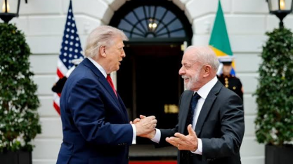 Lula ganha 30 dias, mas EUA não descartam tarifas, diz fonte