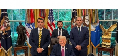 Encontro com Trump é trunfo para Flávio Bolsonaro