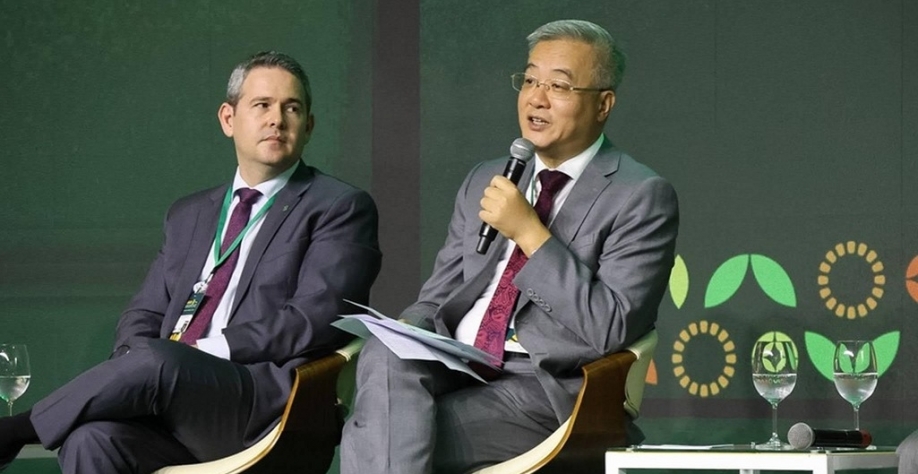 Sem aval da China, Brasil perde 'corrida' por produtividade no milho