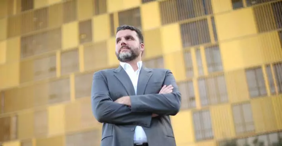 “Bolha que apoia governo é contrária ao agronegócio”, diz líder da FPA