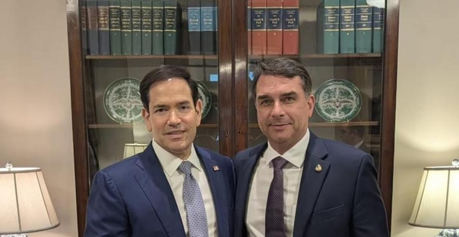 Diplomatas veem decisão dos EUA como 