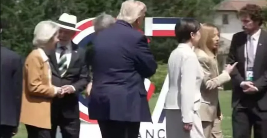 Lula e Trump não se cumprimentam em foto de líderes na reunião do G7