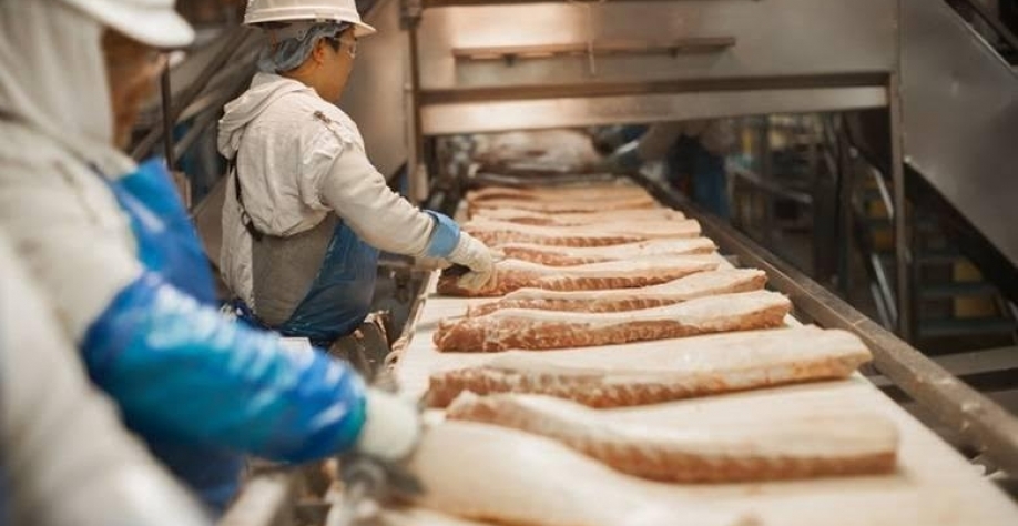 JBS fechará unidade de processamento de carne bovina nos EUA